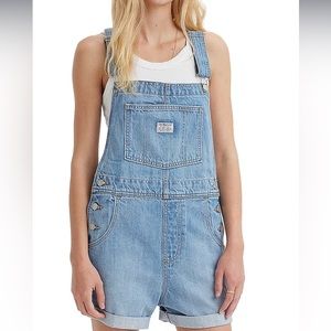 Levi’s vintage short overalls sz S